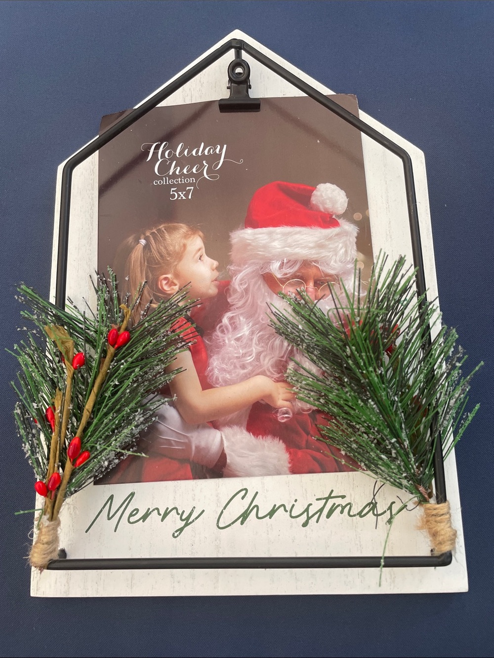 Holiday Cheer 'Merry Christmas' Decorative Wall Plaque – Red & Green